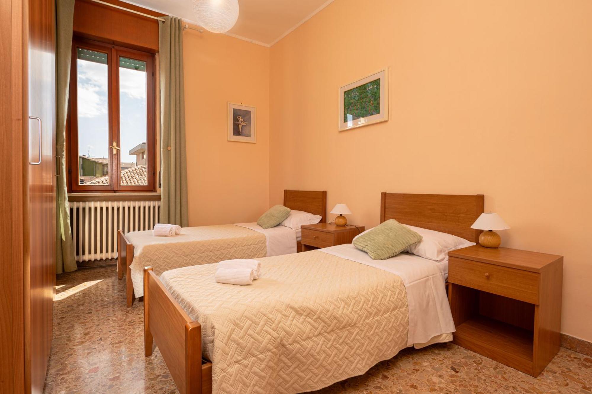 Appartamento Attico Vintage 10Min Da Arena Verona Dış mekan fotoğraf