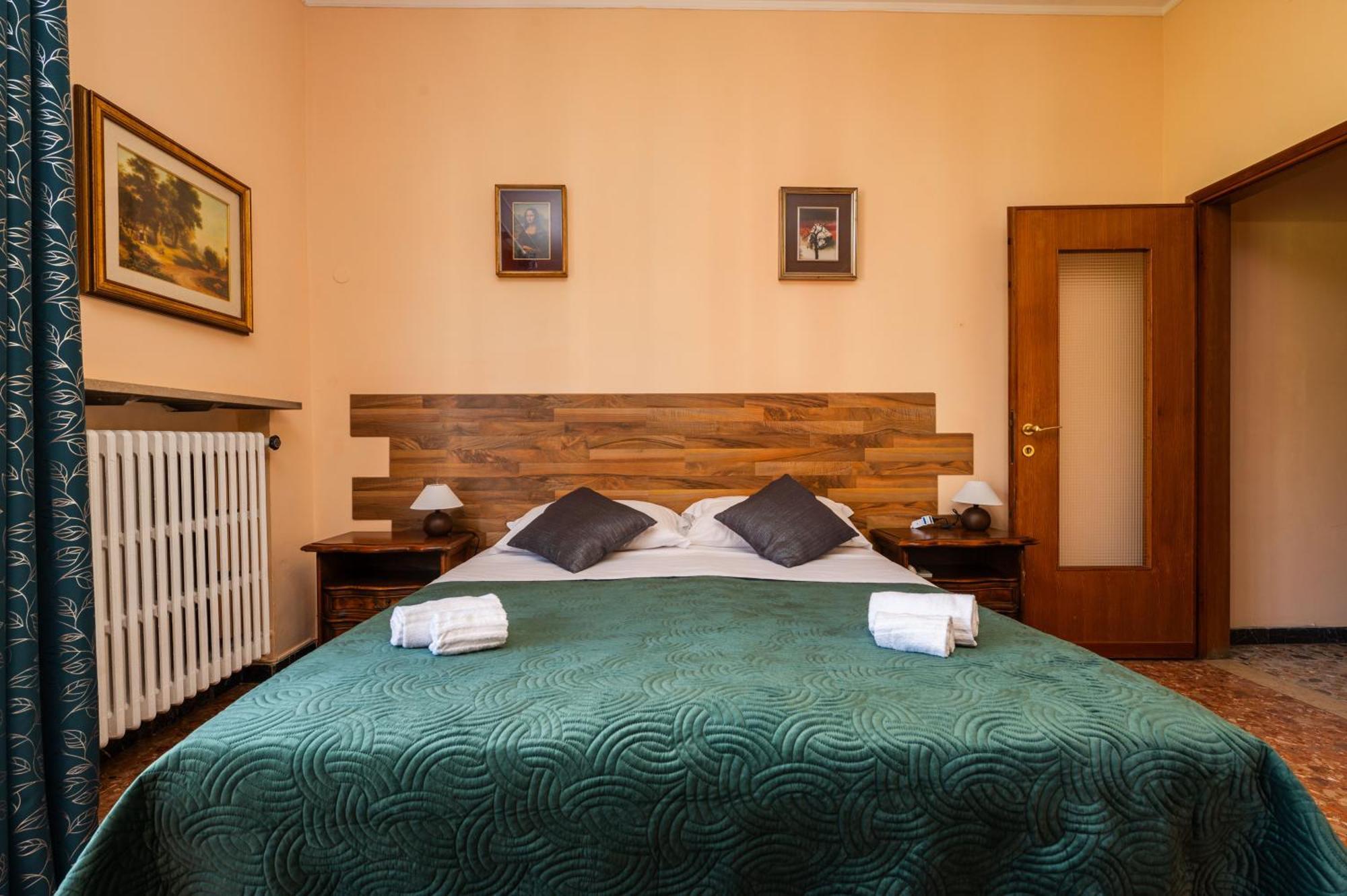 Appartamento Attico Vintage 10Min Da Arena Verona Dış mekan fotoğraf